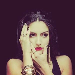 Meet your Posher, Alexia